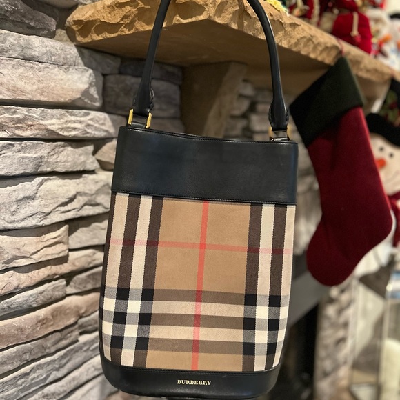 Authentic Burberry Bucket Bag - Picture 1 of 7